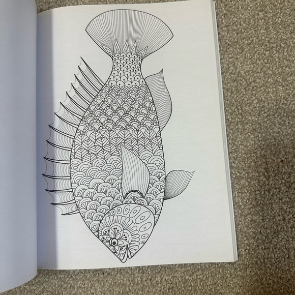 Art Therapy Coloring Book - Aquatica - Picture 3 of 5